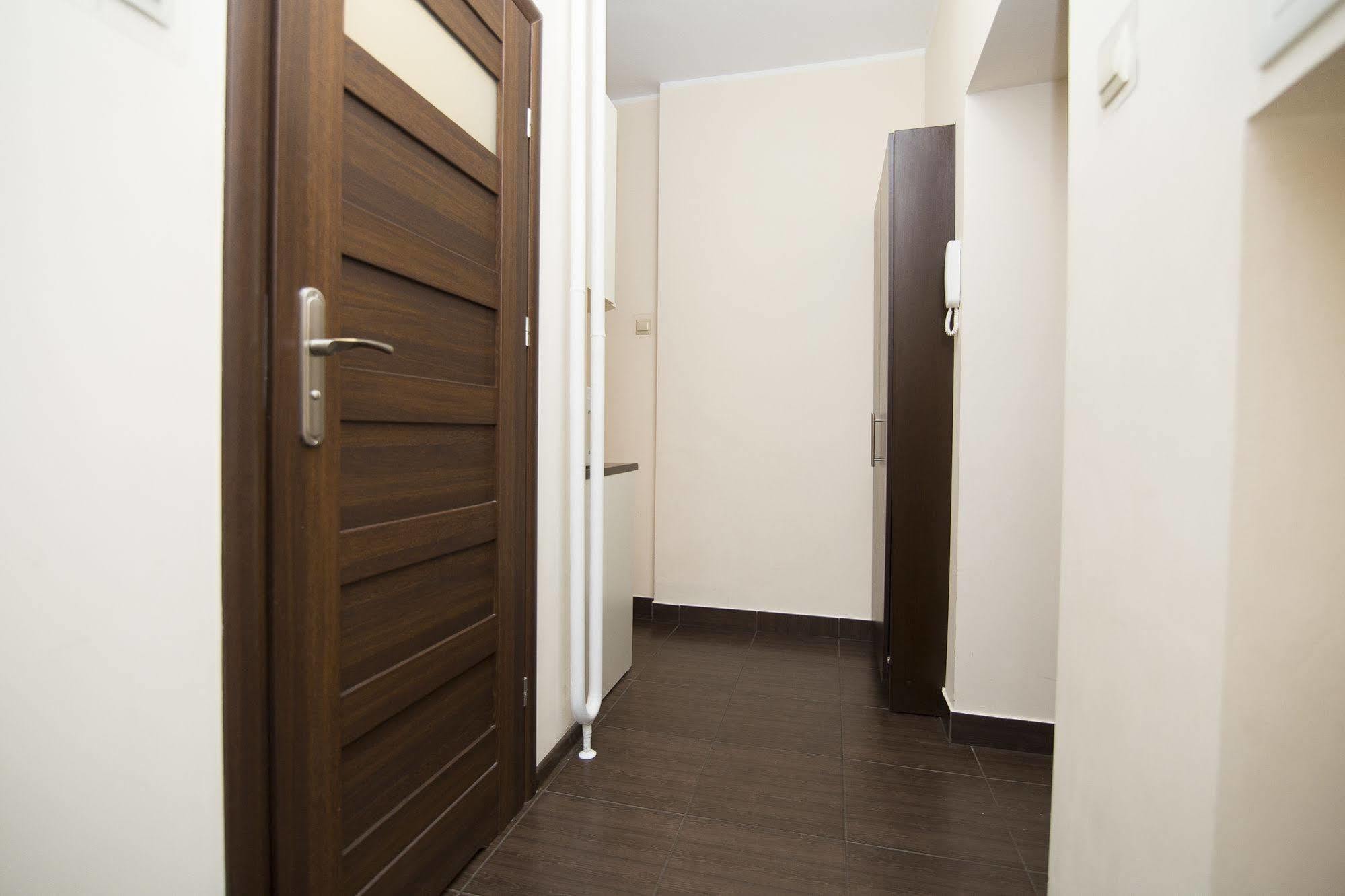 Lägenhet Rent A Flat - Korzenna St.